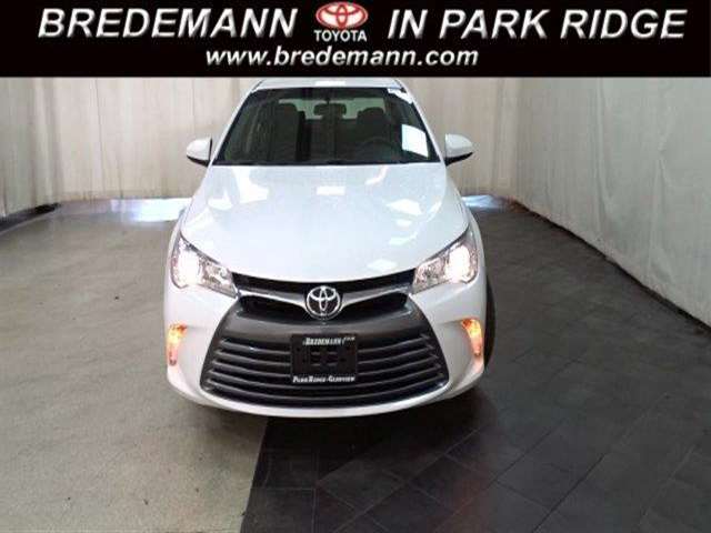 Toyota Camry 2017 photo 18